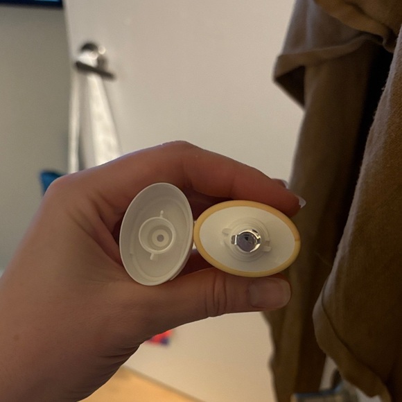 Trader Joe's Invisible Gel Facial Sunscreen SPF 40 - Cream - Picture 5 of 5